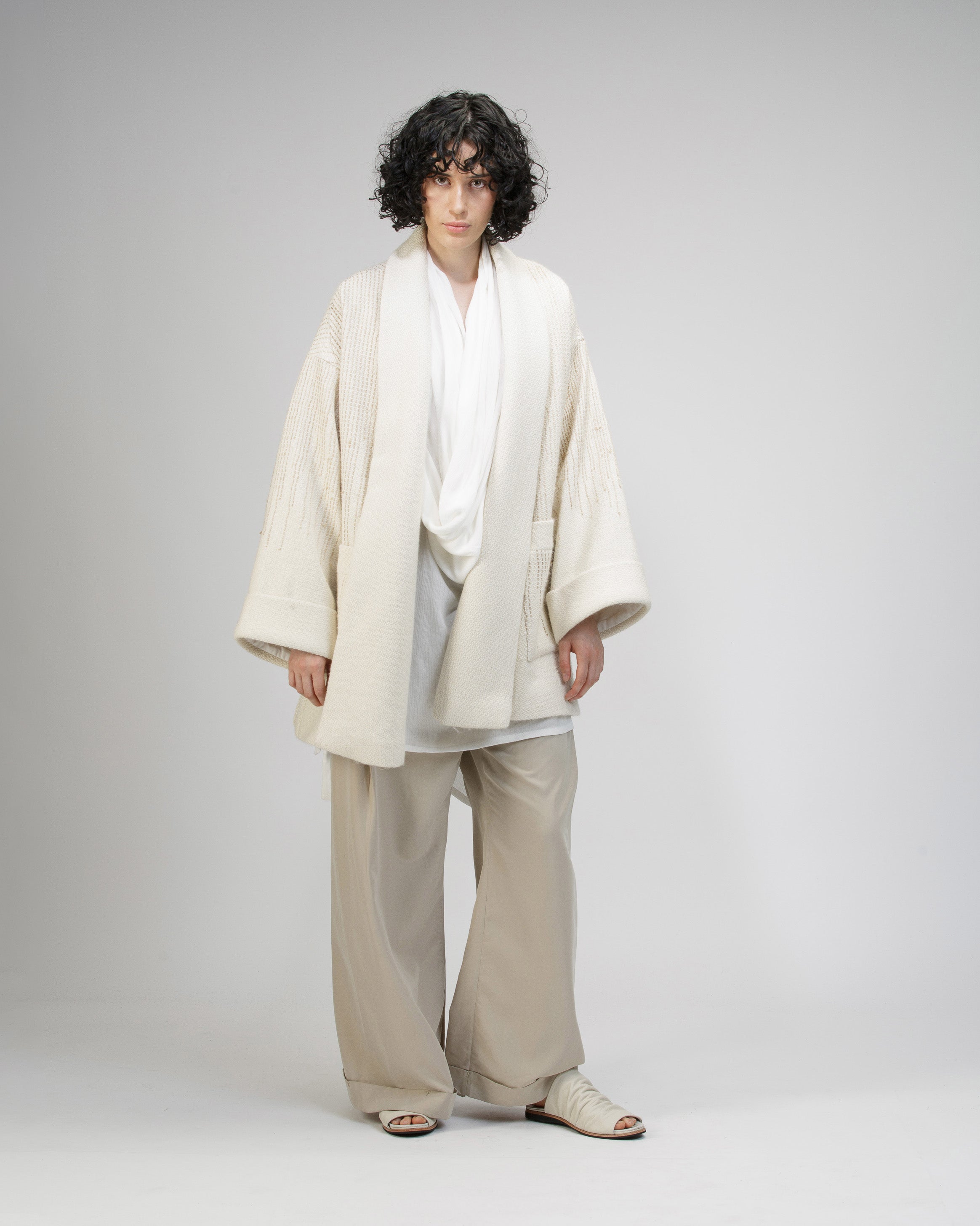 ABRIGO KIMONO CORTO FIBRA DE PLATANO