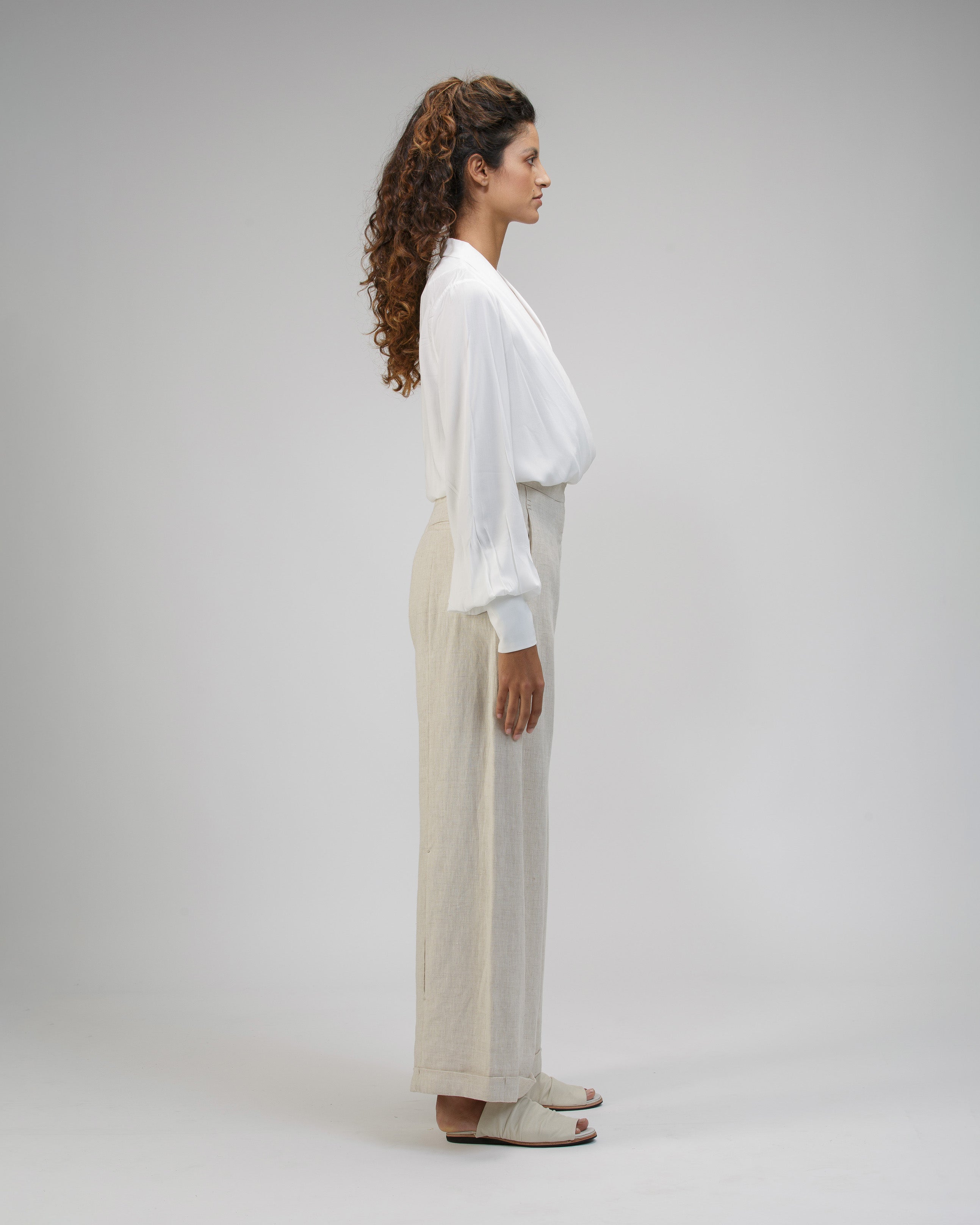 BLUSA CRUZADA CUELLO SMOKING MARFIL