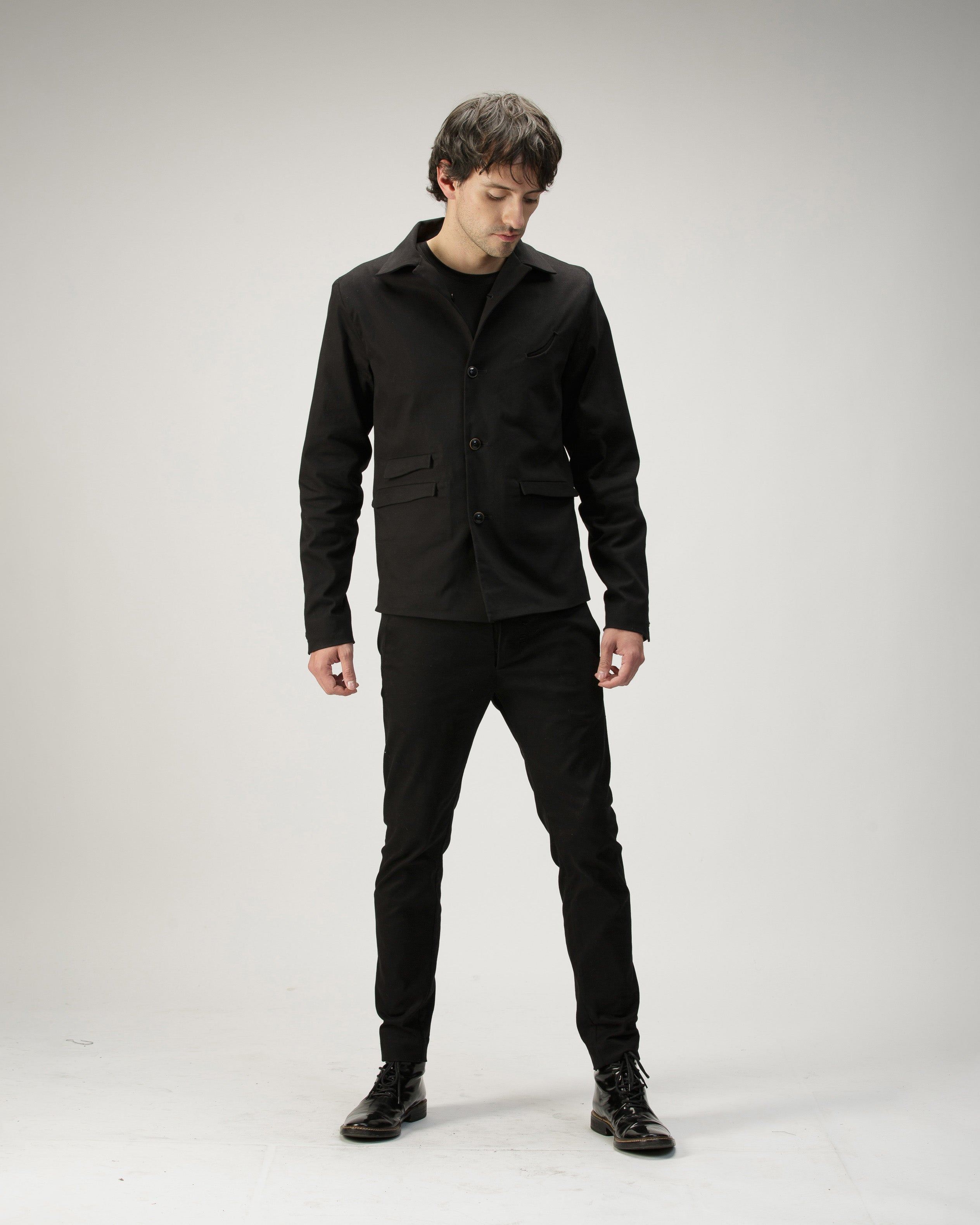 CHAQUETA CINCO BOLSILLOS NEGRO