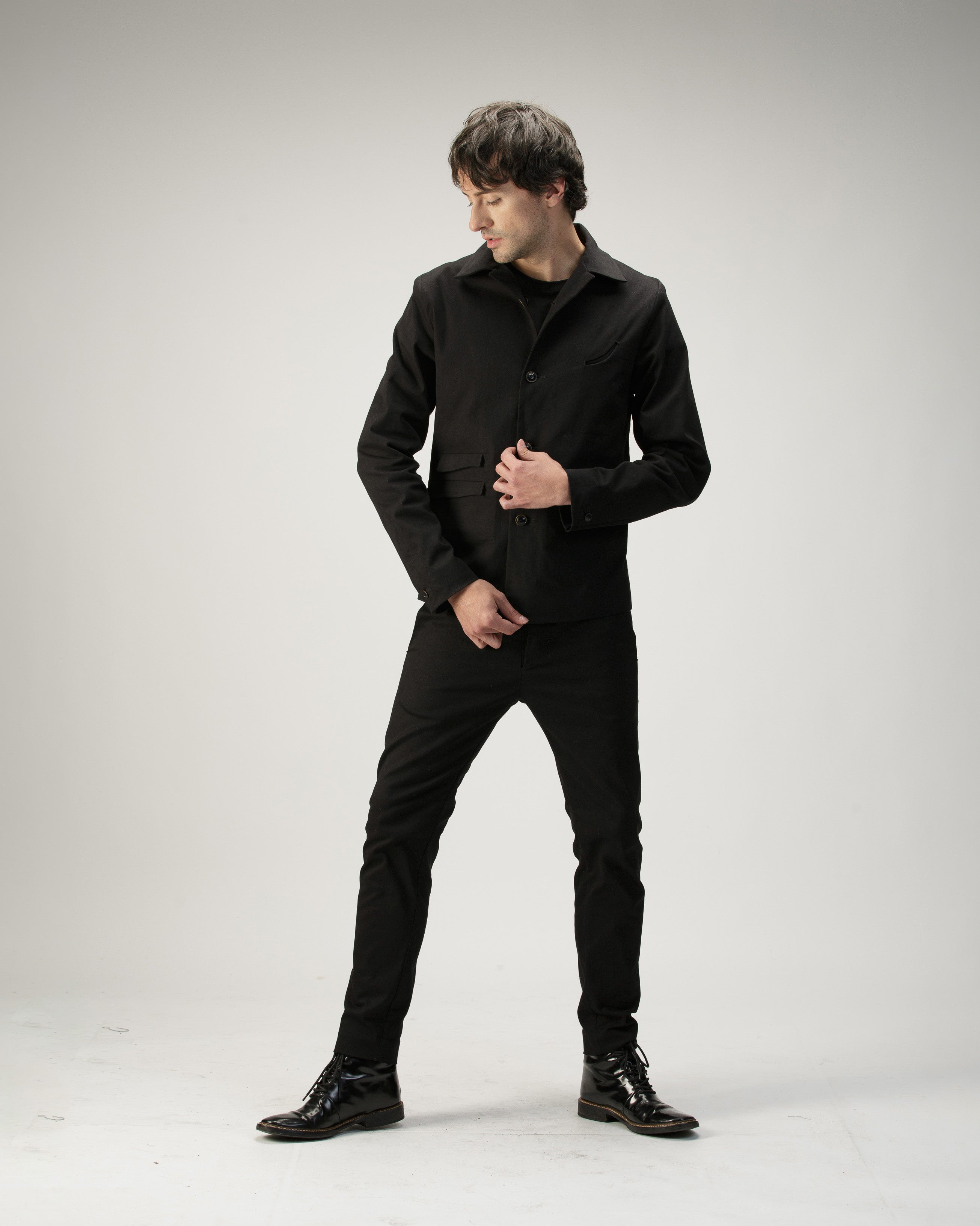 CHAQUETA CINCO BOLSILLOS NEGRO