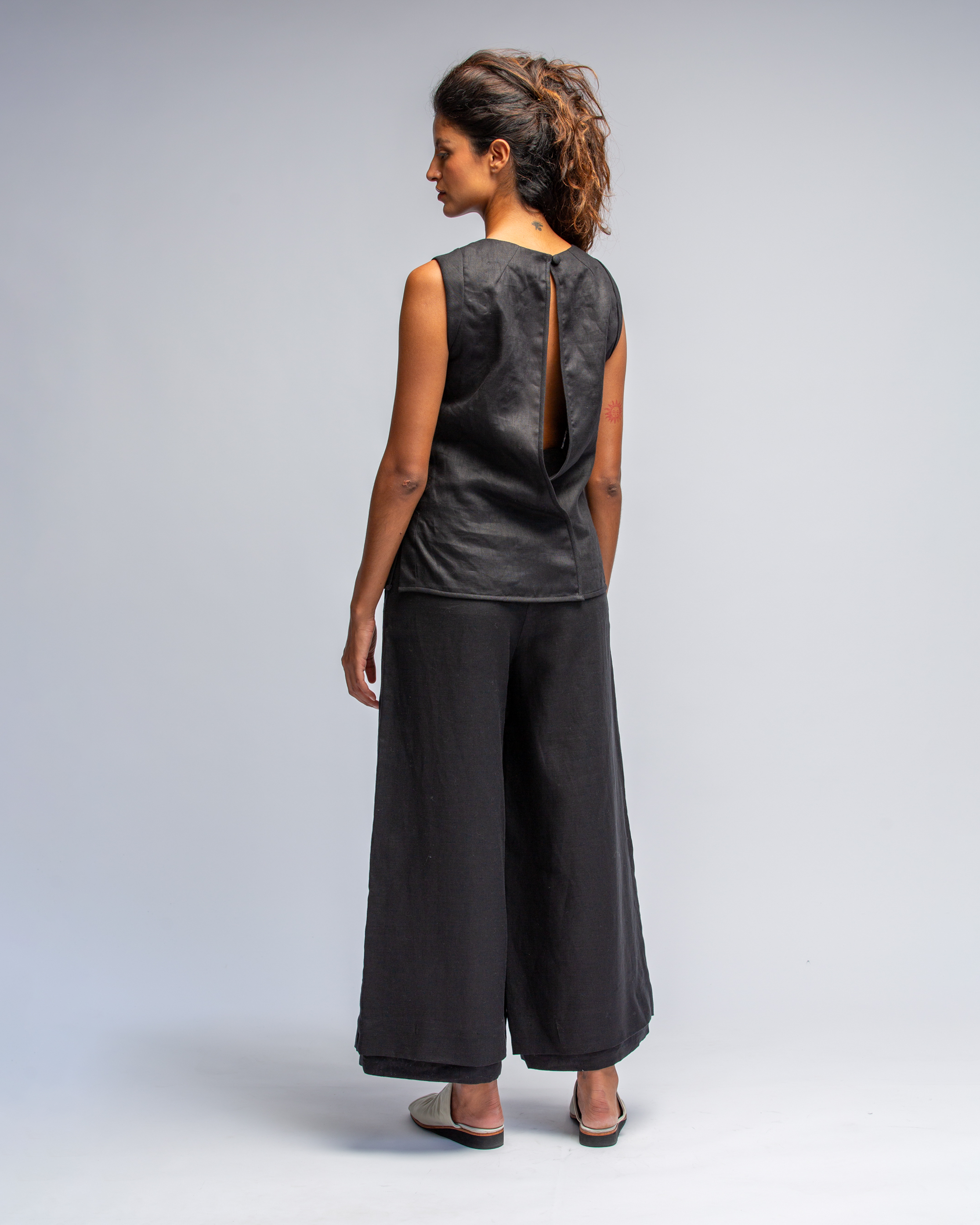 TOP CHINESE SLEEVE LINES