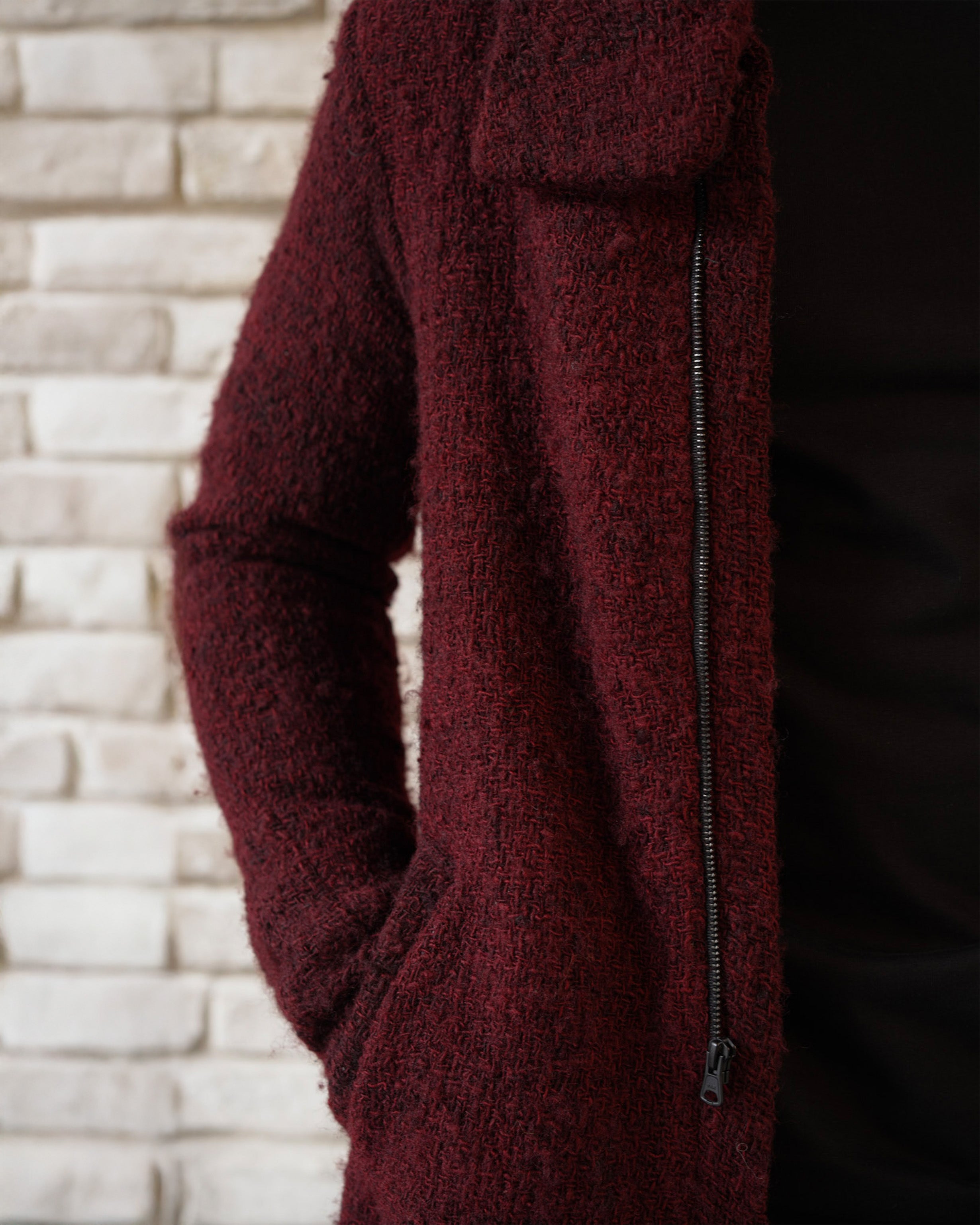 RED KNITTED COAT