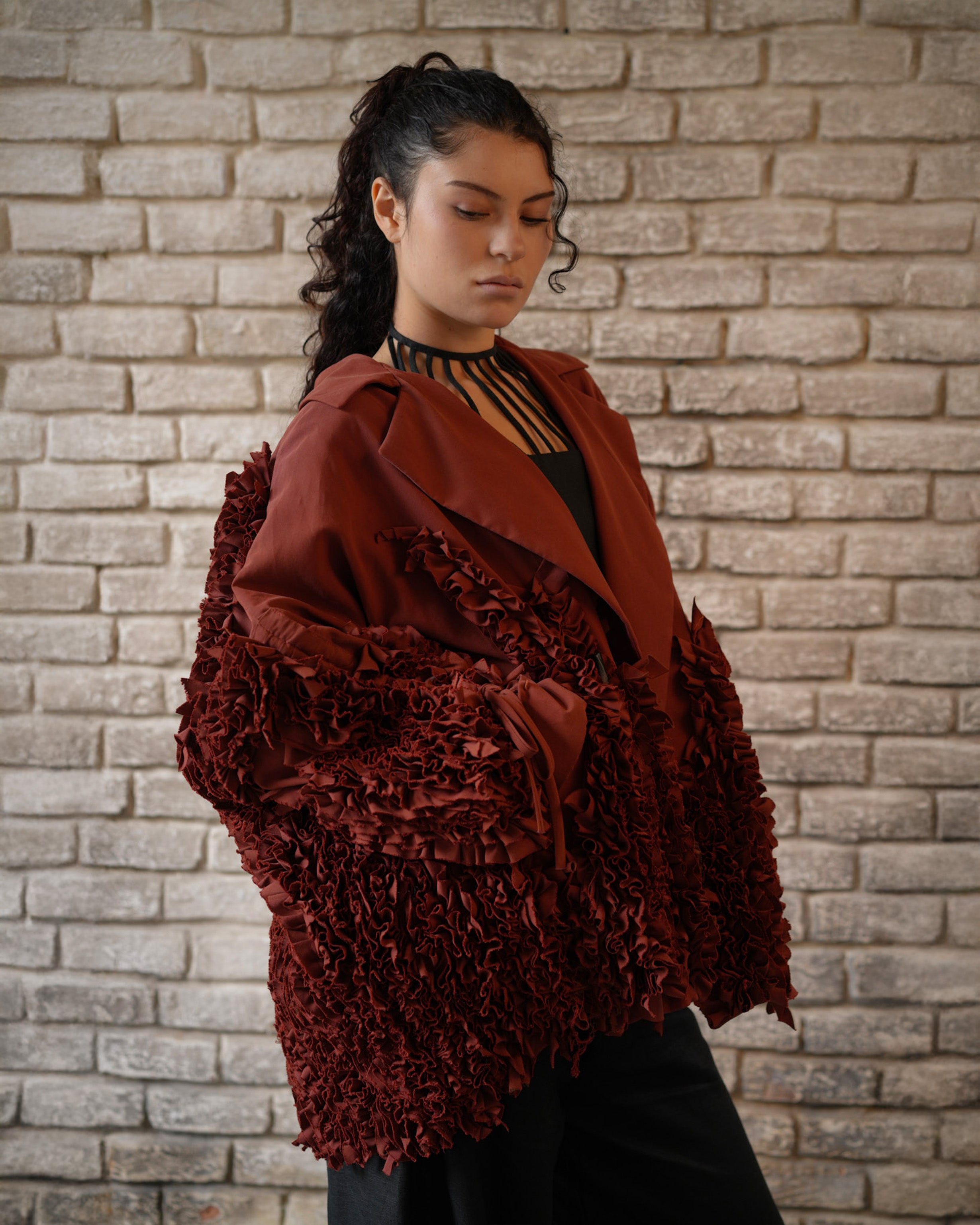 FULL-LENGTH SQUARE JACKET WITH COSTRAS